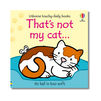 pisica ilustrata pe un pat albastru