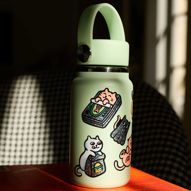 exemplu de sticla personalizata cu set stickere OMY Fabulous Stickers BIG Kitty - miniLama