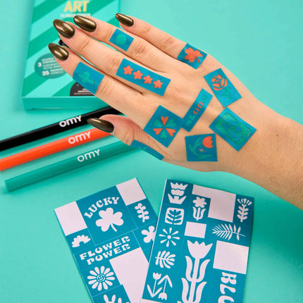 mod utilizare kit creativ tatuaje temporare OMY tattoo art - Flower Power - miniLama
